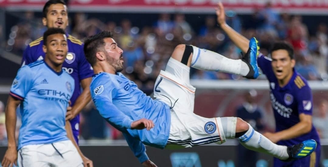 Los latinos que juegan en New York quieren golear, igual que el argentino Leo Messi en Washington
