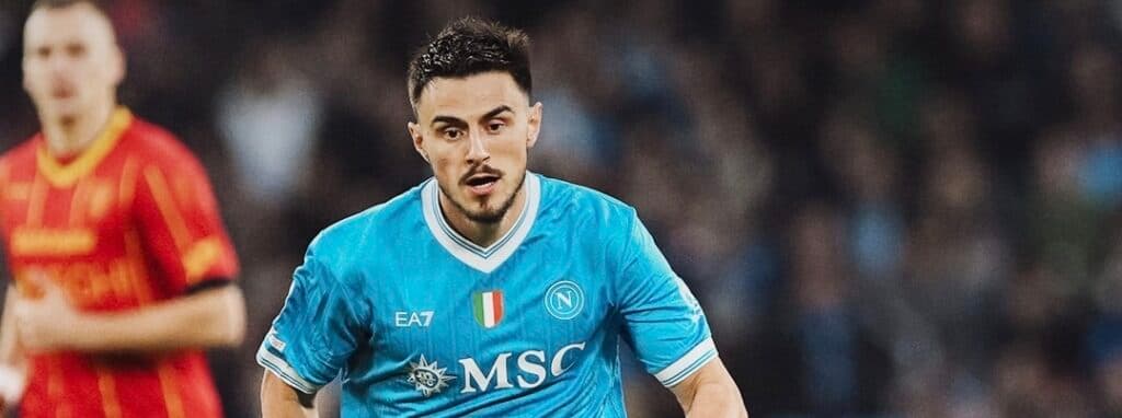 Uruguayo Olivera y brasileño Santos, titulares en triunfo de Nápoles ante Lecce