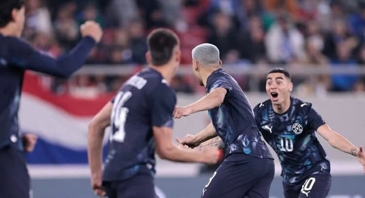 Histórica victoria de Paraguay en casa de Grecia, con tridente MLS en acción