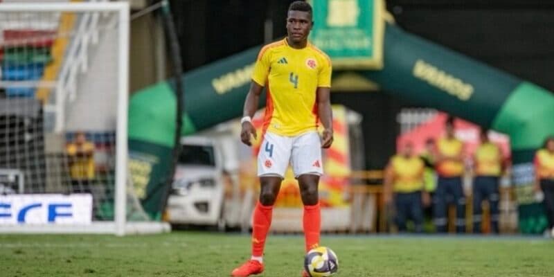 New York Red Bulls apuesta por la calidad defensiva del zaguero colombiano Julián Bazán