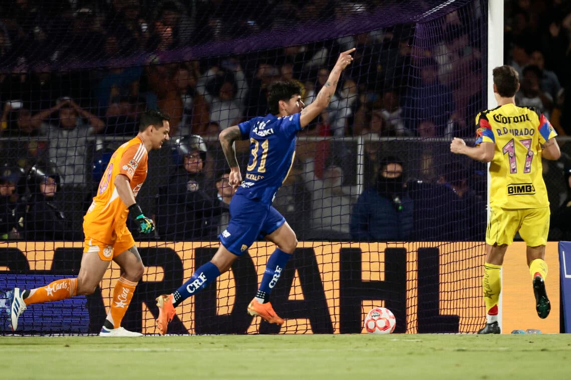 Pumas prepara la billetera por delantero paraguayo