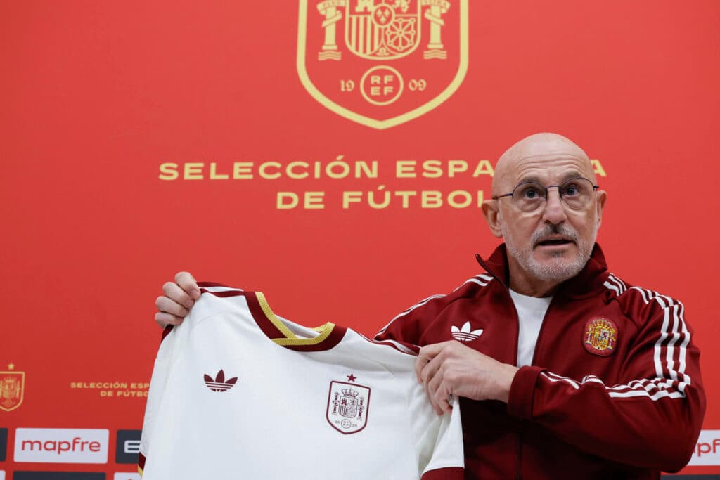 DT de España De la Fuente: «Es el momento para tener a cuatro porteros muy buenos»