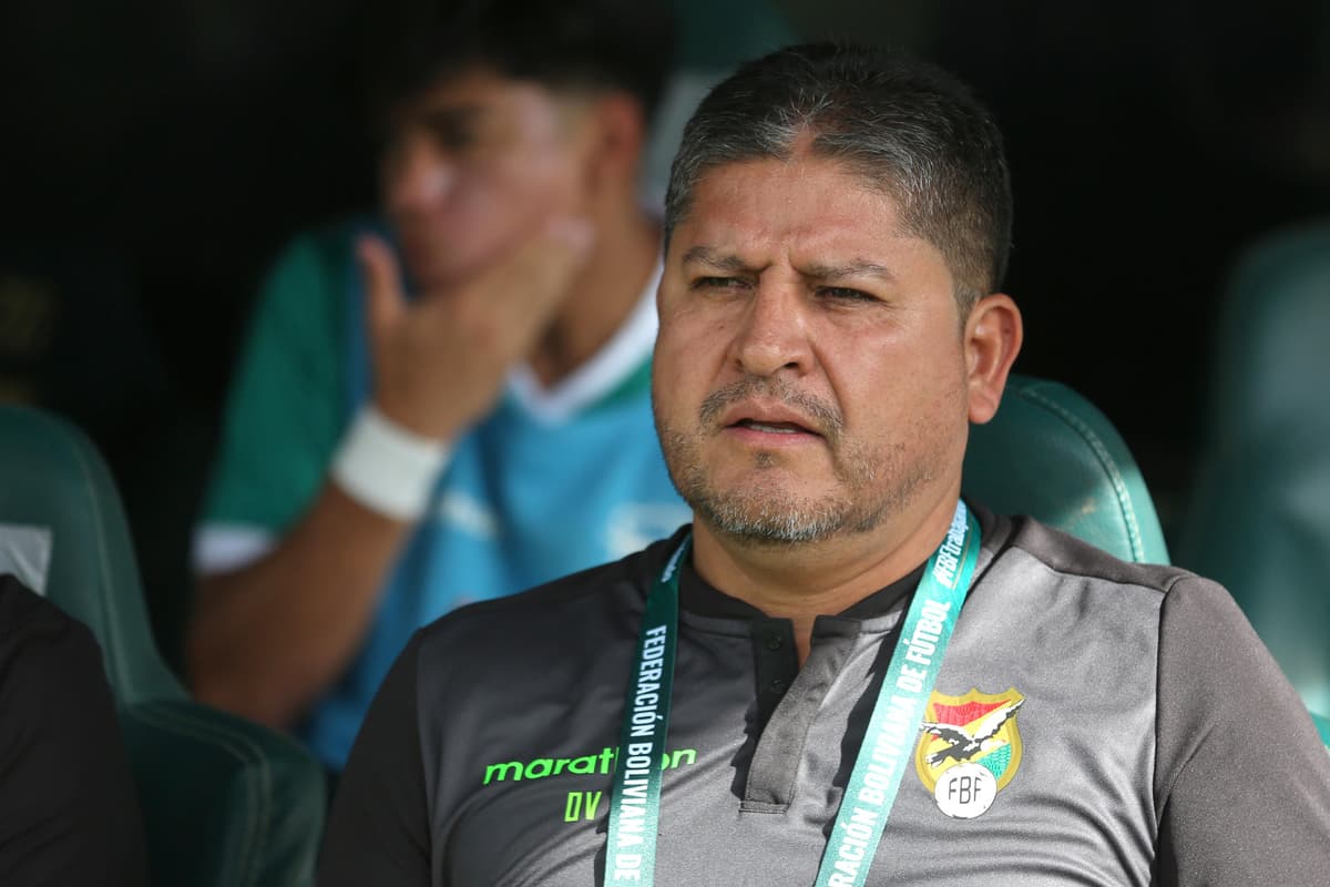 Bolivia llega «anímicamente muy arriba» al partido decisivo con Irak, dice Villegas