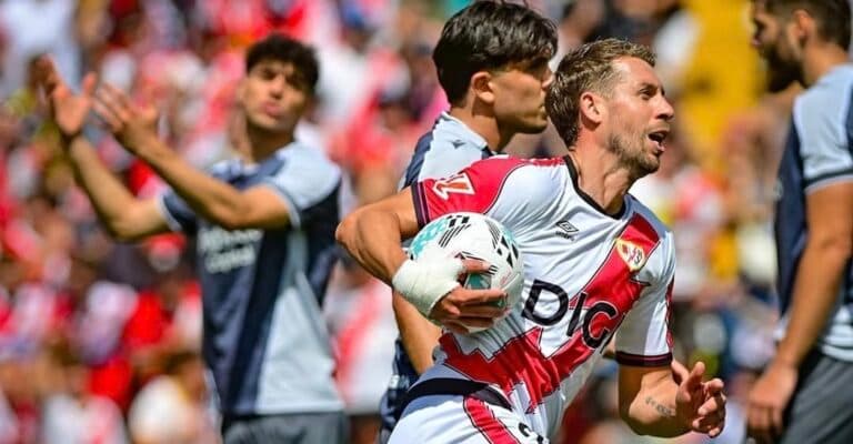 Brasileño Alemao le da al Rayo Vallecano un empate sufrido ante la Real Sociedad