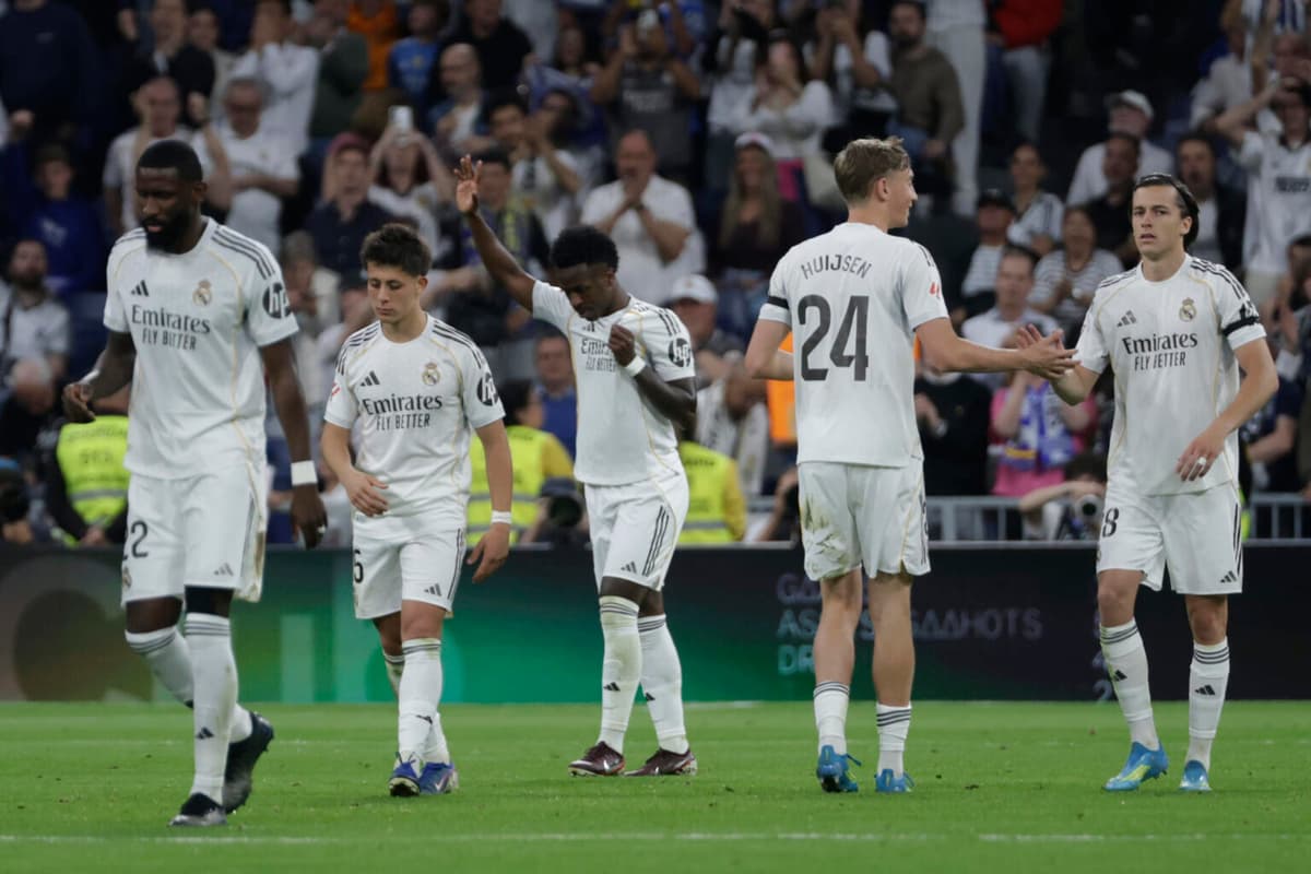El brasileño Vinícius y Mbappé sostienen una redención a medias