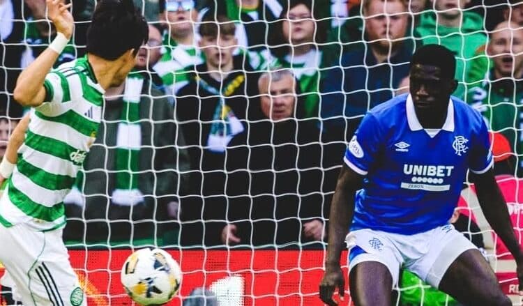 El estadounidense Trusty, titular en victoria del Celtic ante el Rangers en Escocia