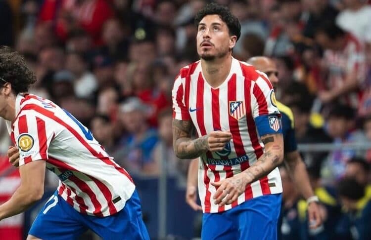 Uruguayo Giménez, del Atlético de Madrid, con problema físico que pone en riesgo disponibilidad en el Mundial