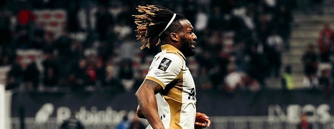 Un gol del ex América Saint Maximin le da al Lens el empate y PSG podrá ganar la Ligue 1 la próxima jornada