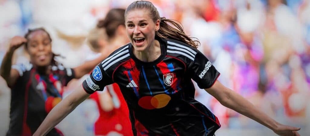 El Lyon Femenino remonta en casa ante el Arsenal y jugará la final de la Champions en Europa