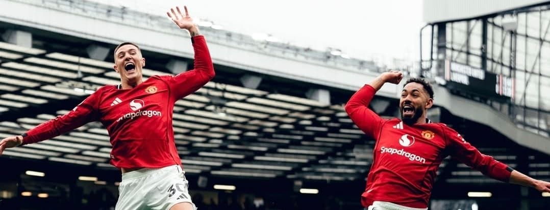 Brasileños Casemiro y Cunha impulsan el triunfo del Manchester United frente al Liverpool y la clasificación a la Champions