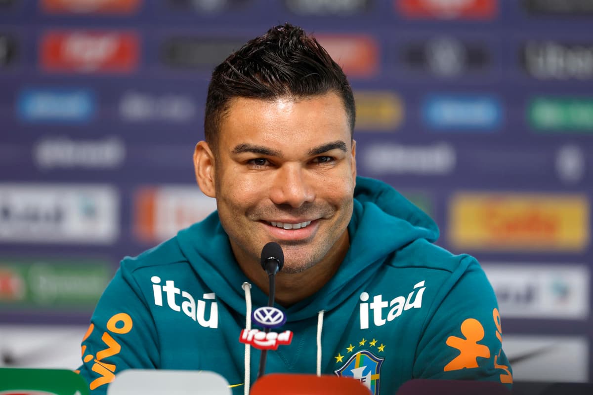 SALUD Brasileño Casemiro invita a Neymar a recuperarse y luego sí pensar en jugar