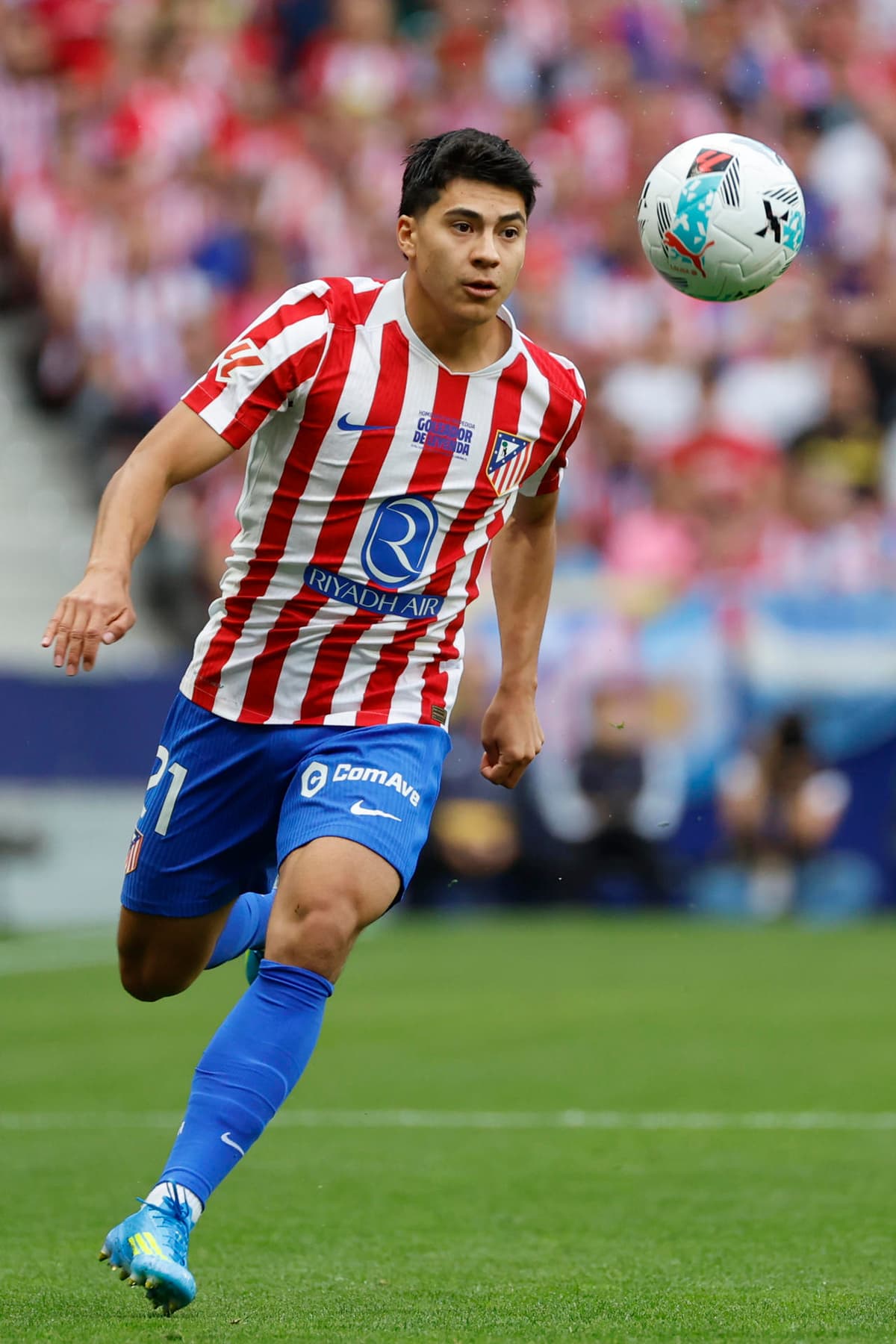 ¡EUROPEOS! Obed Vargas, de Atlético, y Santiago Giménez, de Milan, concentran con México