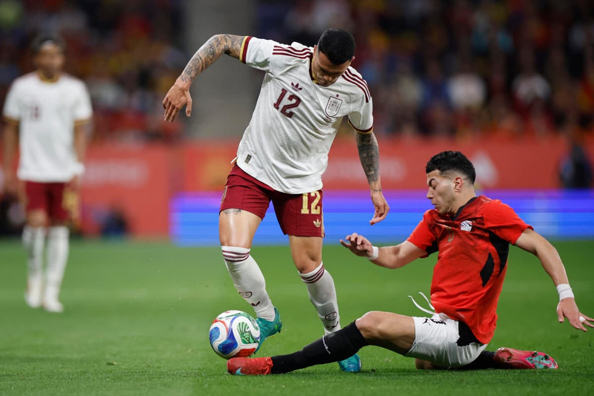 AL MUNDIAL Lateral español Pedro Porro se incorpora a la concentración ibérica
