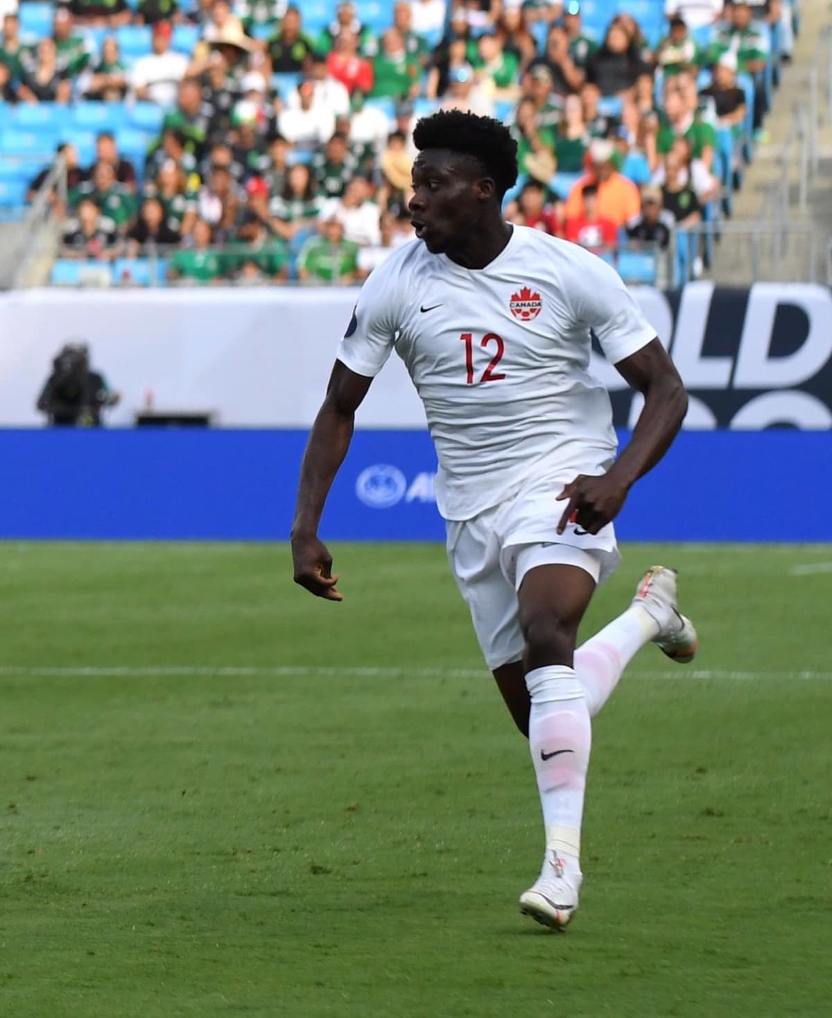 SELECCIONADO Canadá incluye a Alphonso Davies en sus 26 convocados para el Mundial