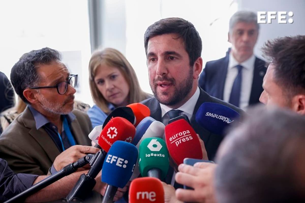 Enrique Riquelme: «Pueden ser las últimas elecciones del Real Madrid porque viene la privatización»