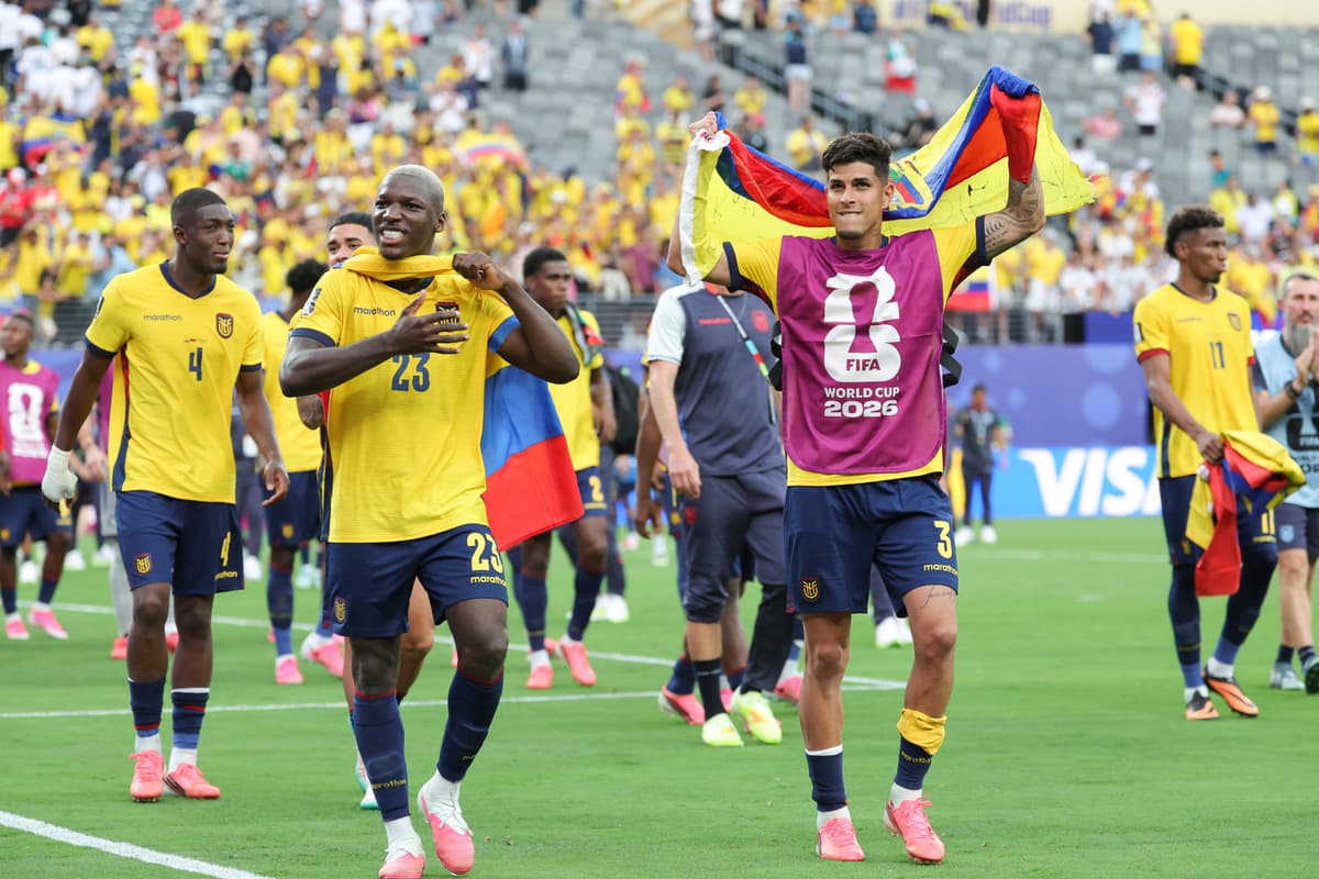 RELEVO DE PODER: ecuatorianos Valencia y Caicedo impulsan a Ecuador antes de México