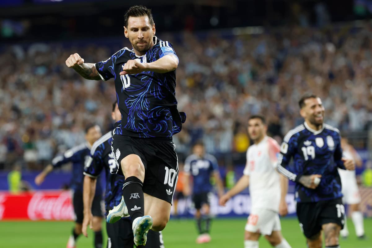 RÉCORD TOTAL: argentinos Messi, Martínez y Lo Celso impulsan a la Albiceleste rumbo a Cabo Verde