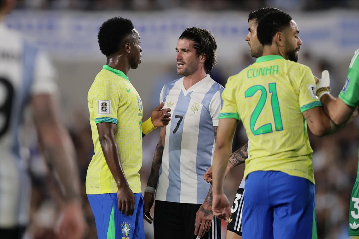 DUELO DE MARCAS: Adidas y Nike, el otro partido del Mundial, con Puma como alternativa