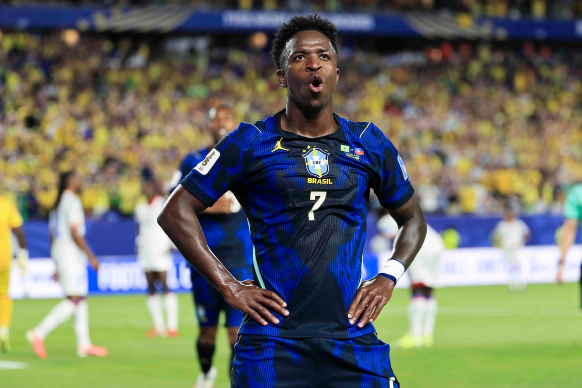 NOCHE DE CONSAGRACIÓN: el brasileño Vinícius lidera a los brasileños Cunha y Paquetá en la goleada de Brasil ante Haití