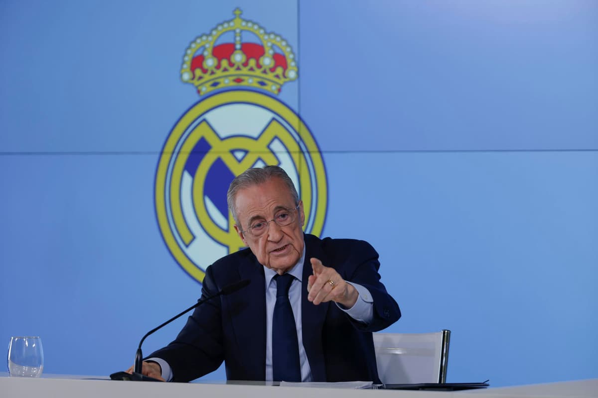 FLORENTINO dice que los enemigos del Real Madrid apoyan a Riquelme