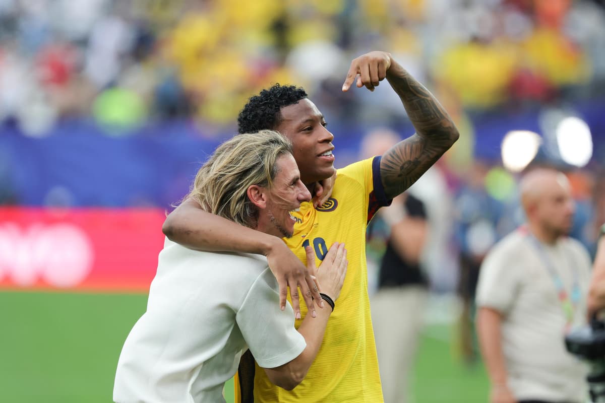 ¡HISTÓRICA HAZAÑA! El argentino Beccacece silencia las críticas tras la victoria de Ecuador sobre Alemania