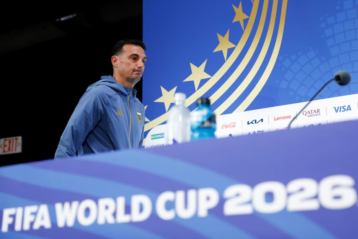 ¡NO SE GUARDA NADA! El argentino Scaloni explica la suplencia de Messi y lanza aviso antes de Jordania
