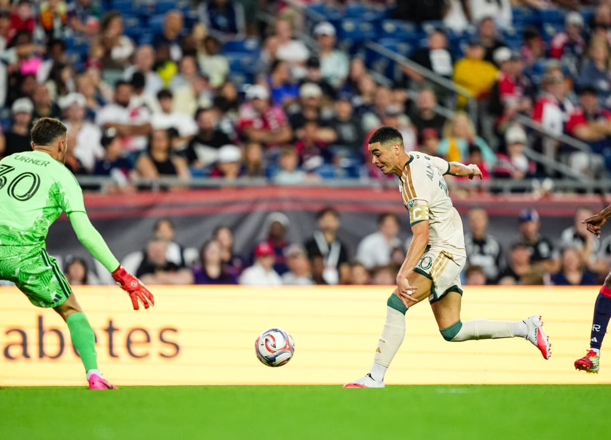 SELLO LATINO: 11 de los 34 goles de la jornada 18 de la MLS