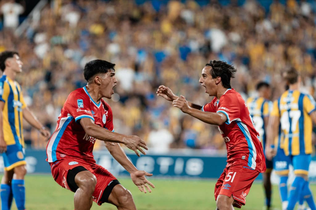 ¡GOLPE DEL CAMPEÓN! Belgrano derrota al Rosario Central del argentino Di María en el Clausura