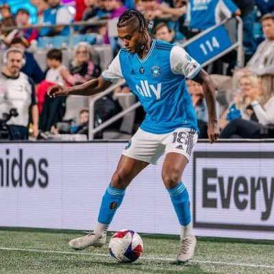 GOLPE COLOMBIANO: Vargas deja Charlotte FC y firma cuatro años con Athletico Paranaense