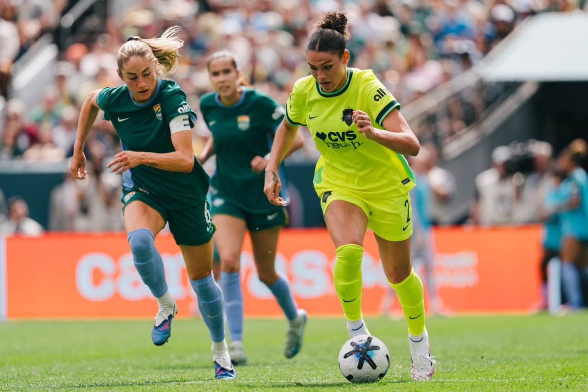 GOLPE DE AUTORIDAD: Cantore lleva al Washington Spirit del español González al liderato en solitario de la NWSL