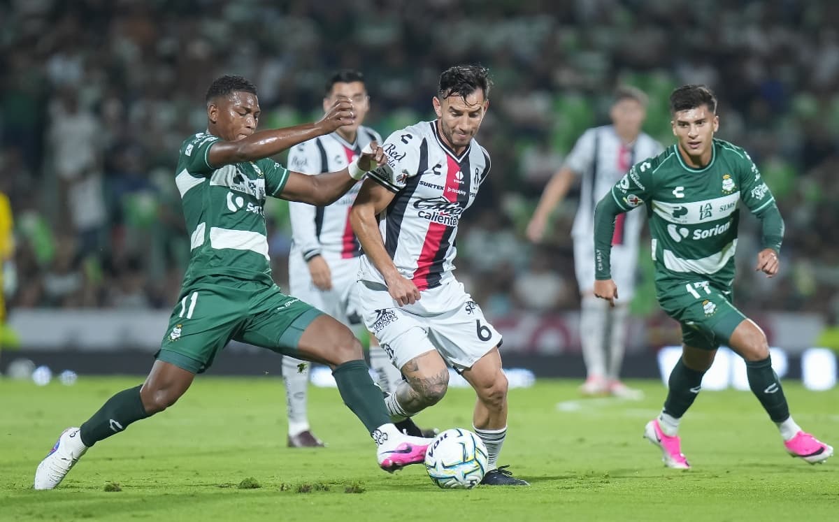 PASO PERFECTO: el mexicano Zaldívar impulsa al Atlas junto a los líderes del Apertura 2026