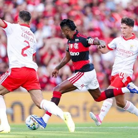 ¡GOLPE RUBRONEGRO! Los brasileños Lino y Yan tumban al Benfica en el estreno de Marco Silva