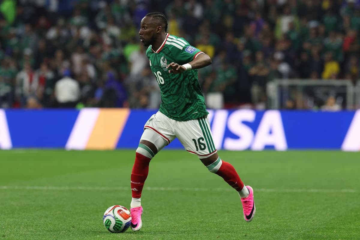 GOLPE DE HISTORIA: colombo-mexicano Quiñones iguala a Blanco y Márquez como goleador mundialista del Tri