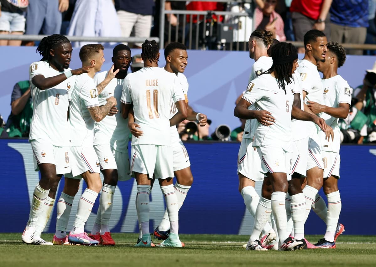 ¡FRANCIA NO PERDONA! El francés Mbappé elimina al marroquí Hakimi y alcanza las semifinales del mundial