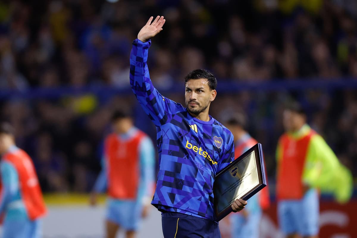 DECISIÓN PENDIENTE: el argentino Paredes pone en duda su continuidad con Argentina