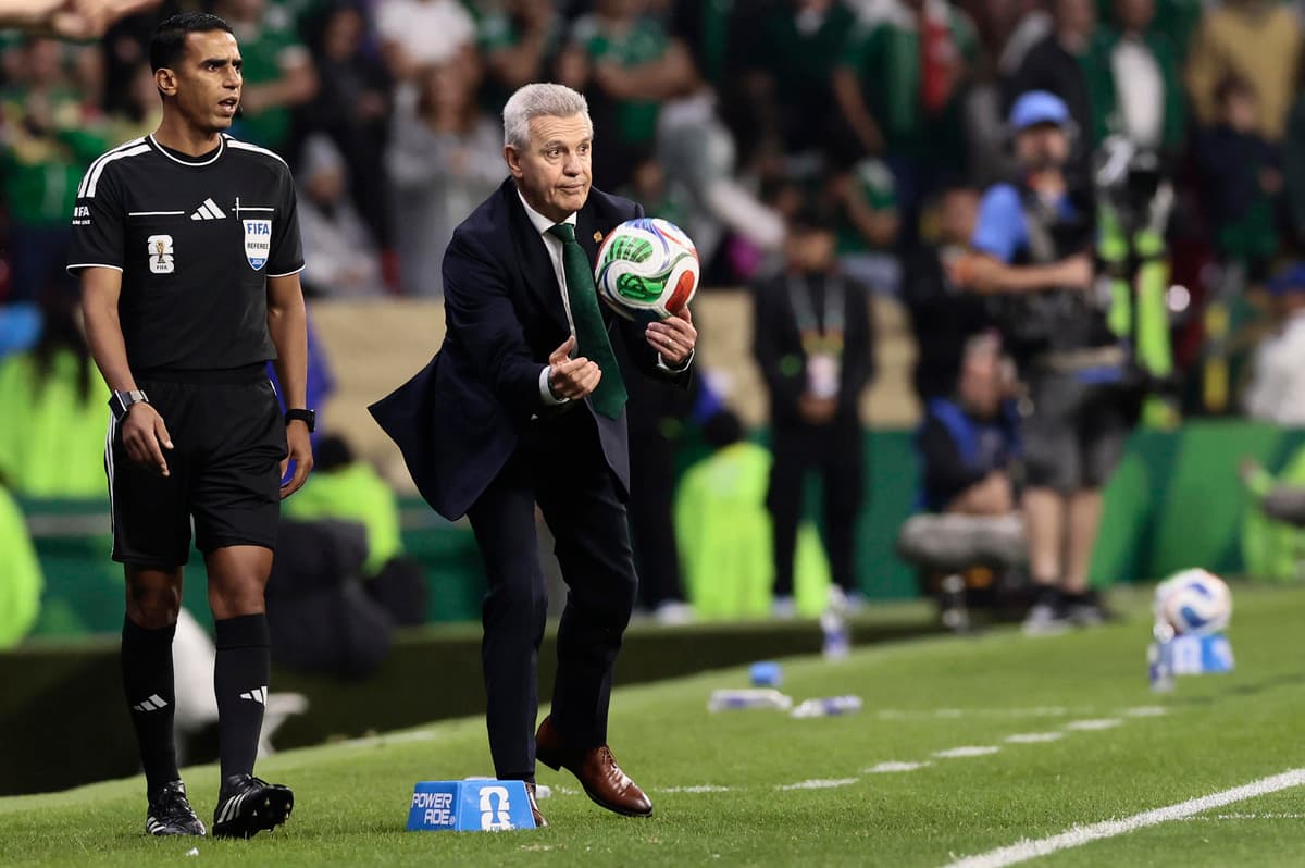 Javier Aguirre fracasa por tercera ocasión en mundiales, pero esta vez no tanto