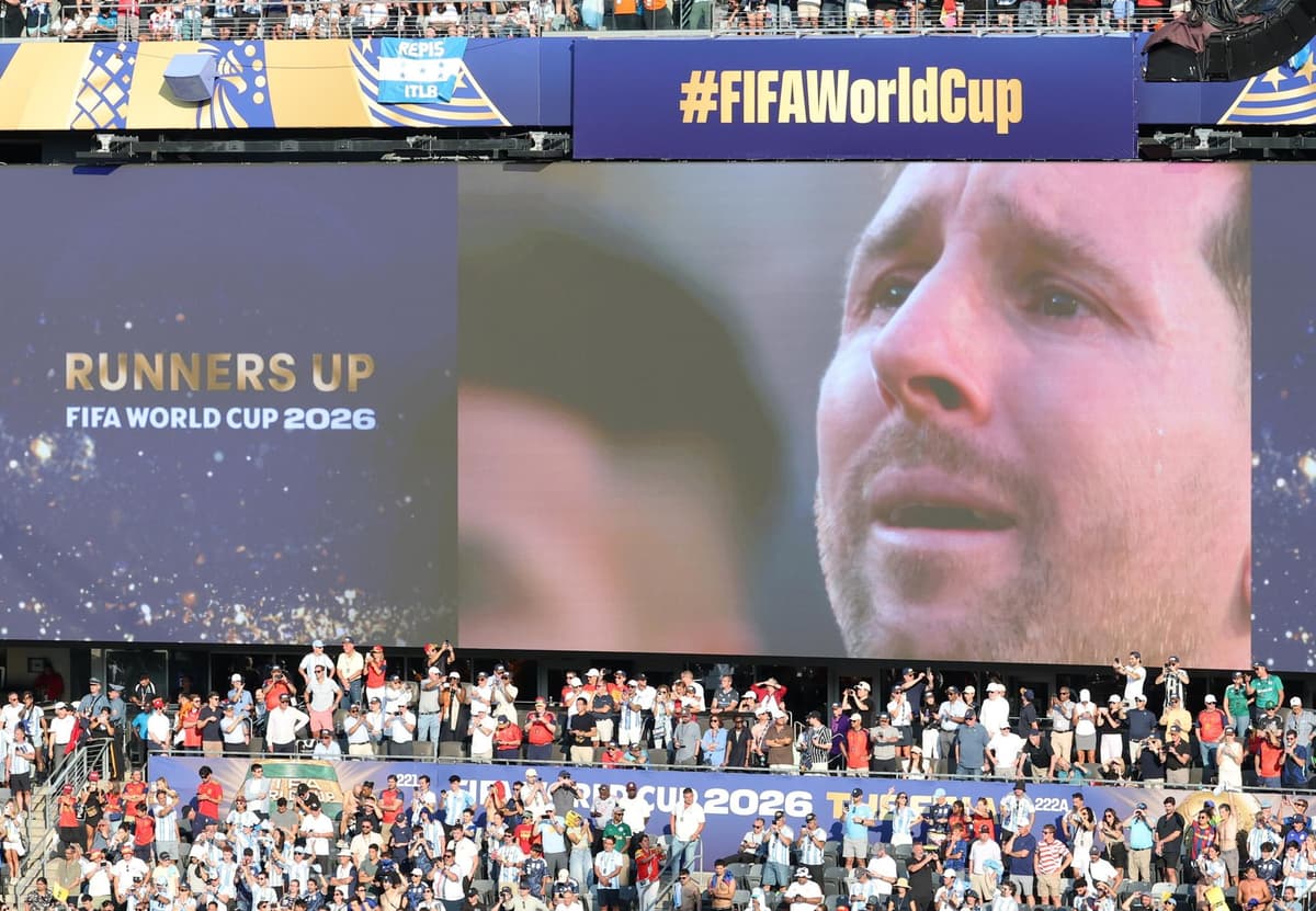 DESPEDIDA ENTRE LÁGRIMAS: el argentino Messi cierra su sexto Mundial como subcampeón