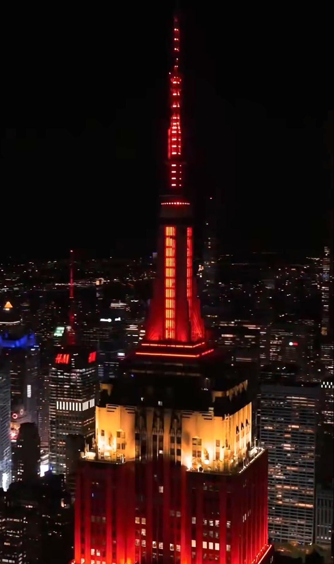 NUEVA YORK SE VISTE DE ESPAÑA: Manhattan celebra el segundo título mundial de la Roja