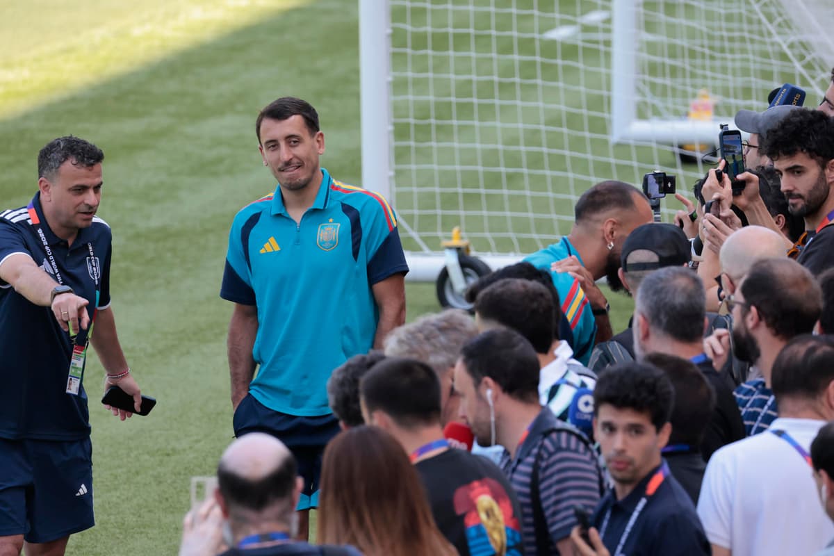 ¡SIN TECHO EN EL MUNDIAL! El español Oyarzabal elogia a Ferran Torres y pone a Haaland, el argentino Messi y Mbappé como la élite del fútbol