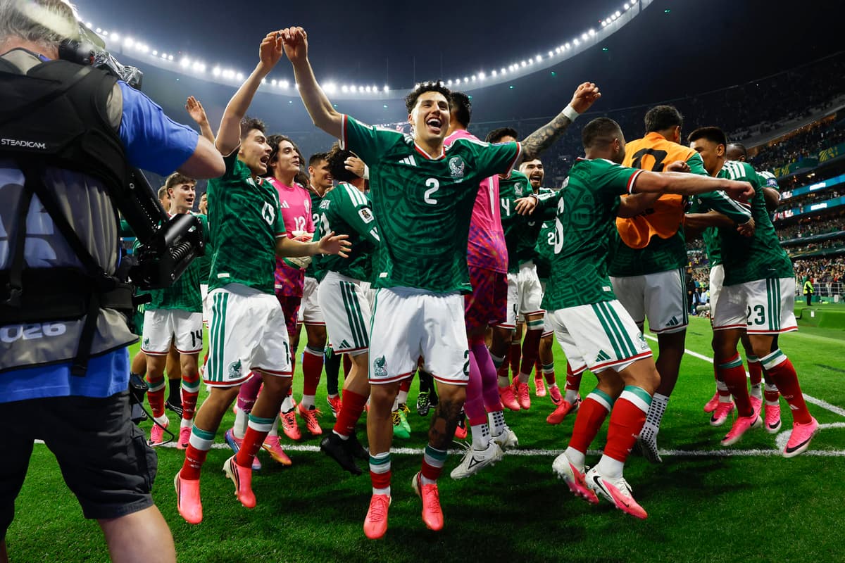 NOCHE DE FIGURAS: franceses Mbappé y Barcola, noruegos Haaland y Nusa y mexicanos Quiñones y Jiménez avanzan sin sufrir