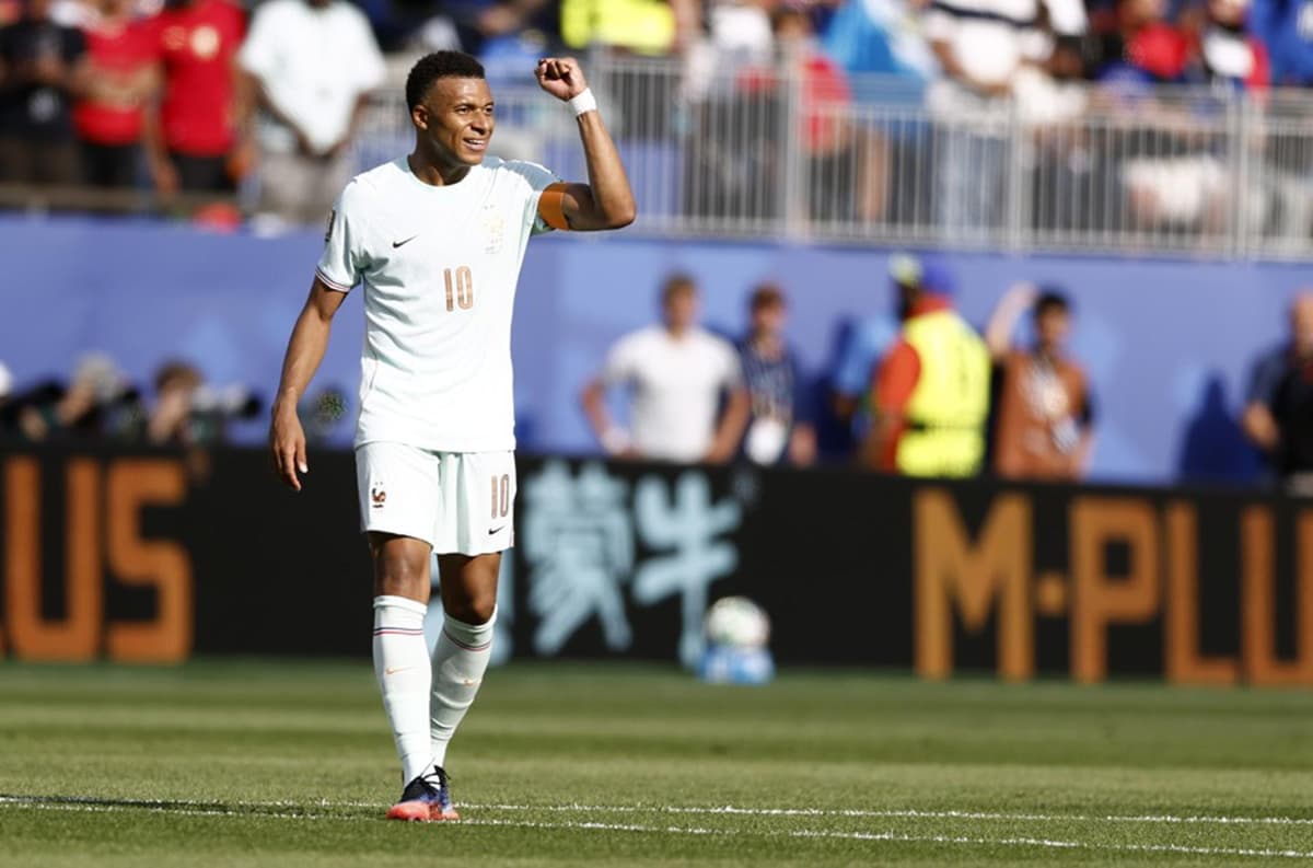 ¡LA PELEA ESTÁ AL ROJO VIVO! El francés Mbappé iguala al argentino Messi en la Bota de Oro del Mundial 2026