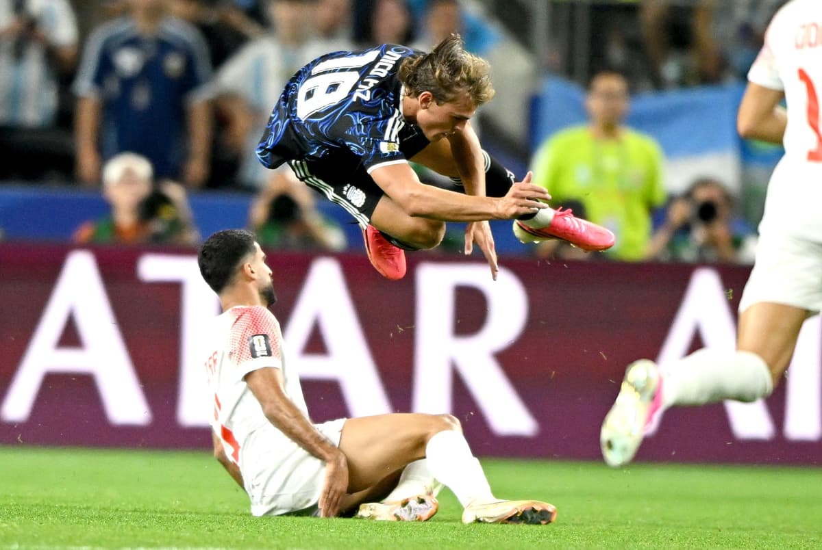 SUEÑO MUNDIALISTA: los argentinos Paz y Messi protagonizan una emotiva confesión antes de los cuartos de final