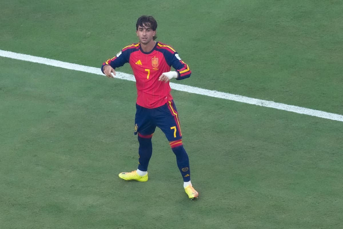 DEL ABISMO A LA GLORIA: el español Torres superó su crisis mental y decidió el segundo Mundial de España