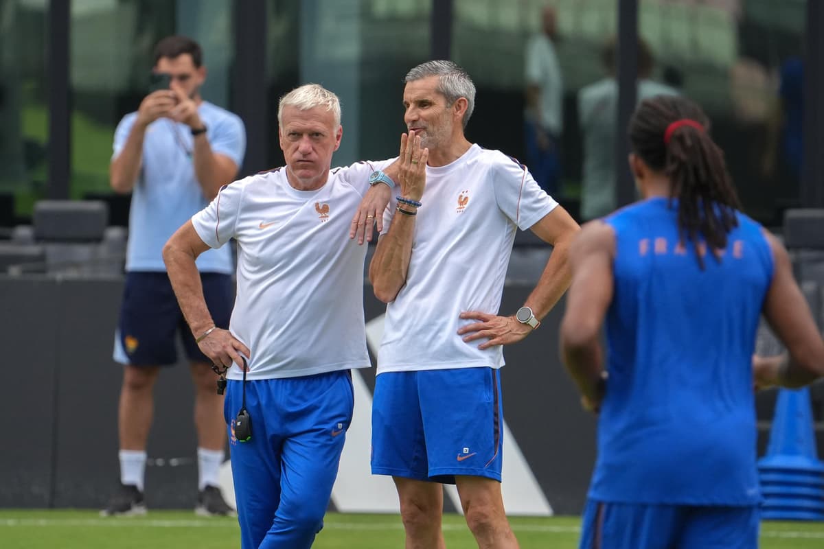 EFECTO DOMINÓ: Deschamps eleva a 15 los seleccionadores que no seguirán tras el Mundial