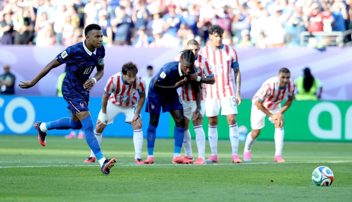 AGONÍA TOTAL: francés Mbappé vence al paraguayo Gill y Francia elimina a Paraguay