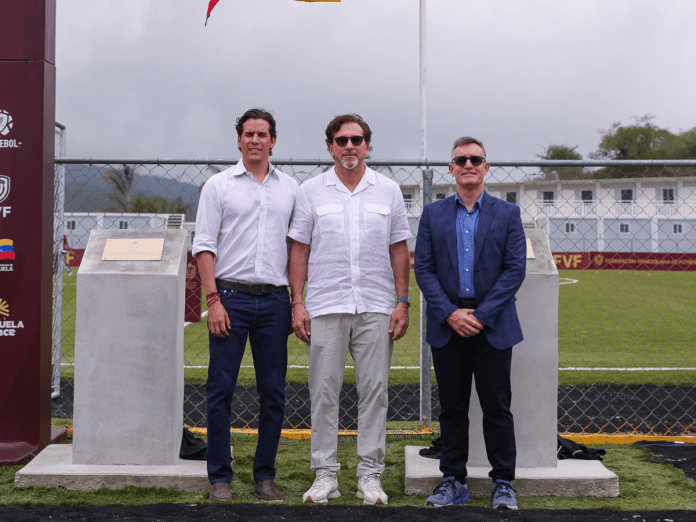 ¡OBRAS EN MARCHA! El paraguayo Domínguez supervisa proyectos de Conmebol en Venezuela