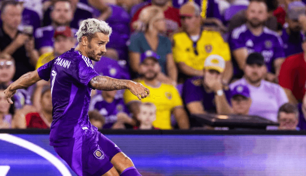 ¡DOBLETE! Griezmann brilla y Nashville impone récord en MLS
