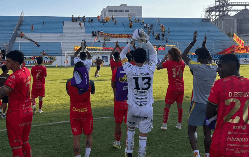 ¡GOLPE EN MANTA! Aucas escala al segundo puesto en Ecuador