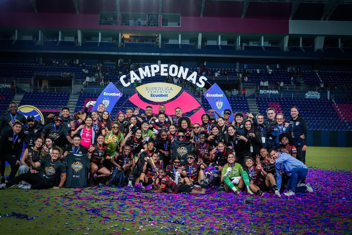 ¡TRICAMPEONAS! Las colombianas Páez y las Dragonas reinan en Ecuador