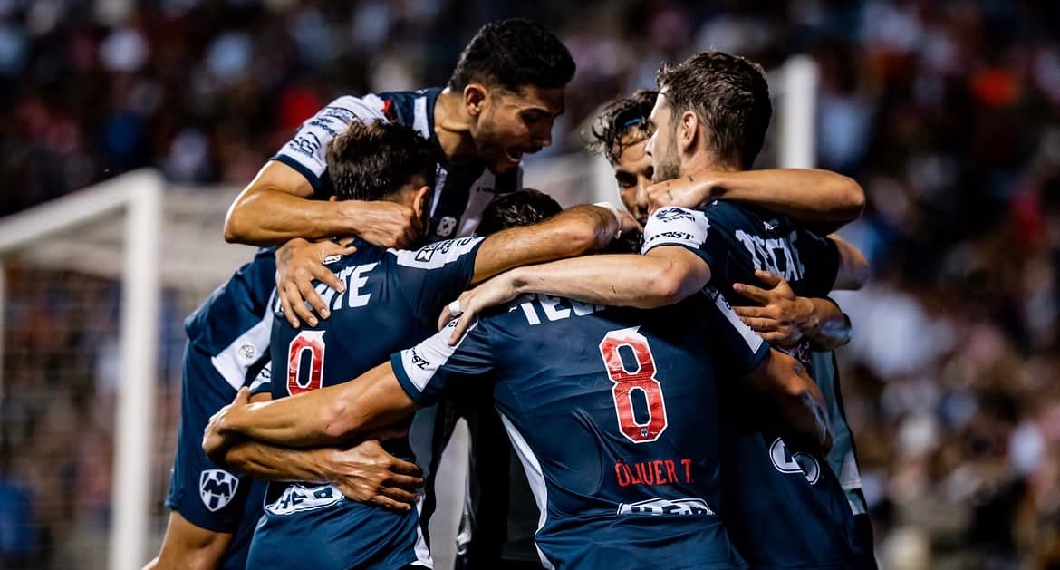 ¡VOLÉA Y SEMIFINALES! El mexicano Pineda mete a Monterrey entre los cuatro mejores